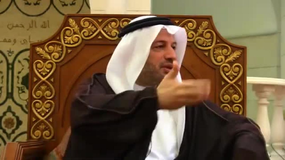 ⁣السيد مصطفى الزلزلة - عباد البصري يقول للإمام زين العابدين عليه السلام تركت الجهاد وأقبلت على الحج
